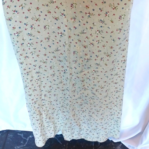 Molly Malloy Vintage Maxi Dress Sleeveless Floral, 17" pit to pit, 16" waist - Picture 5 of 6